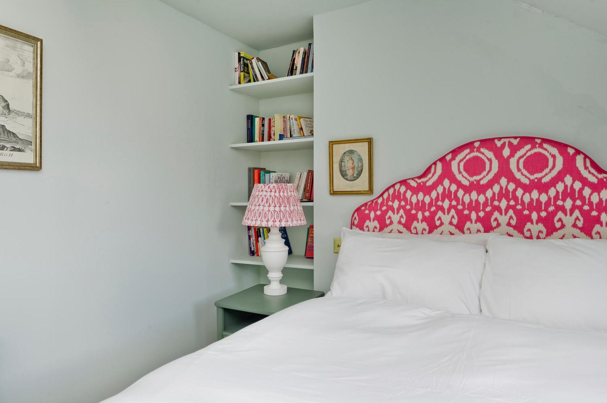 Delightful Flat In Brackenbury Near Hammersmith London